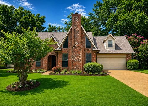 8163 E Walnut Creek Rd, Cordova, TN, 38018-7202 | Card Image