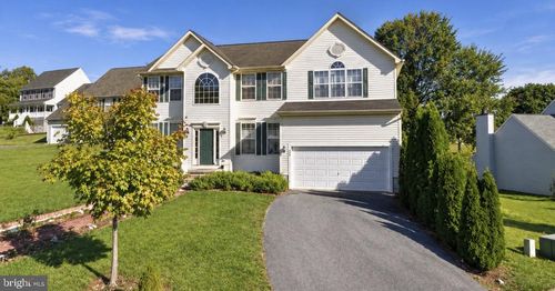 309 Majestic Cir, DALLASTOWN, PA, 17313-9439 | Card Image