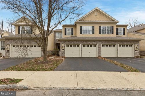 822 Creekview Dr, Penllyn, PA, 19422-2729 | Card Image