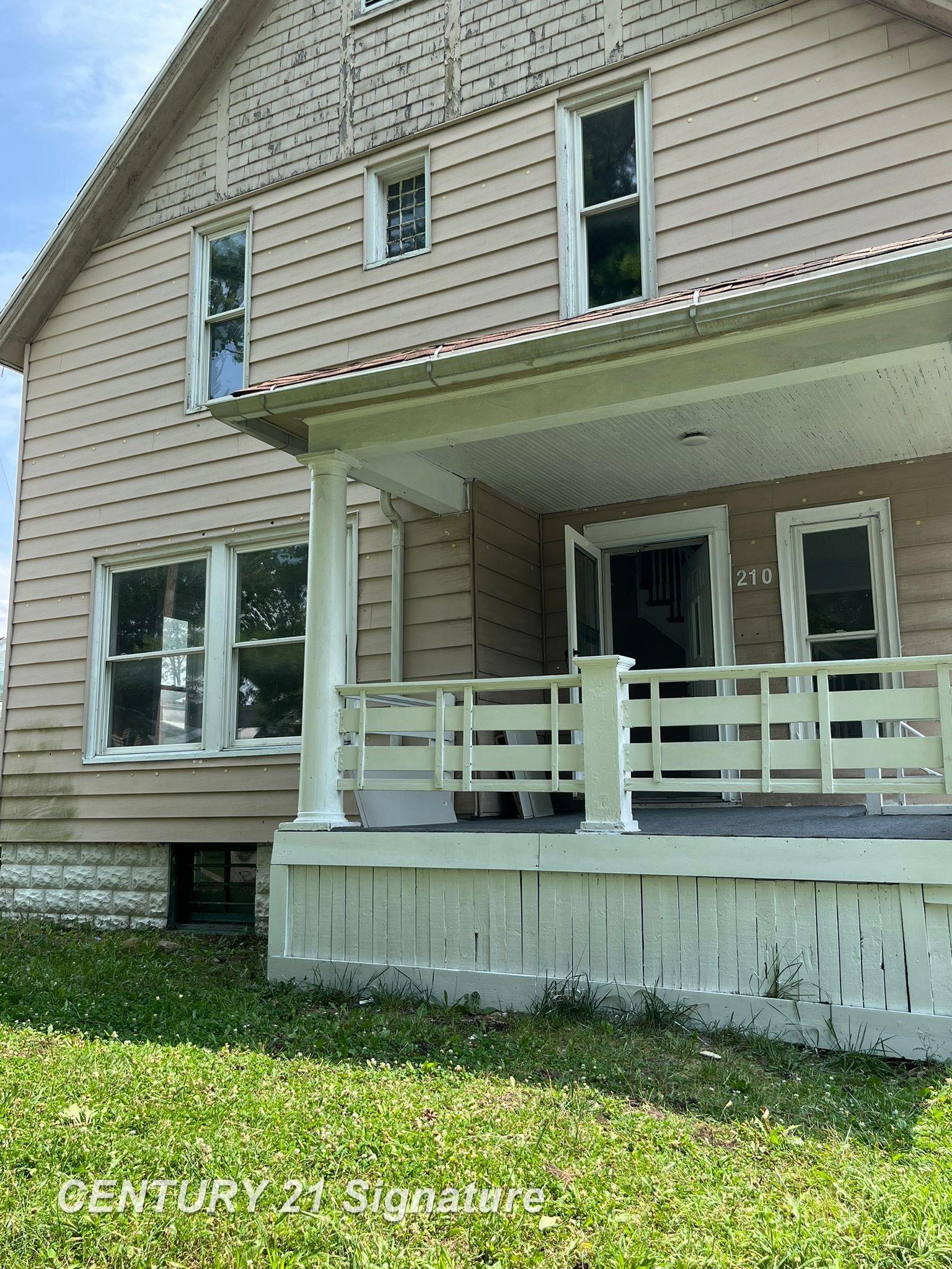 Bond St, Saginaw, MI 48602