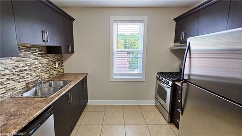 403-1544 King St E, Hamilton, ON, L8K1S9 | Card Image