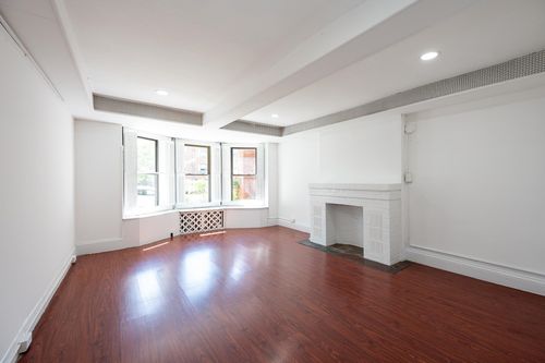 1-85 Palisade Ave, Jersey City, NJ, 07306-1106 | Card Image