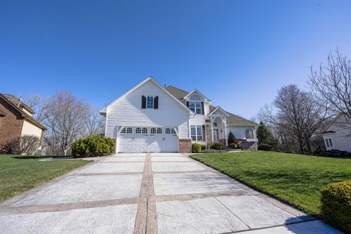 1639 N Woodridge Dr, Wichita, KS, 67206-3607 | Card Image