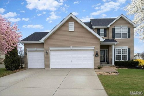 704 Julia Elizabeth Dr, Wentzville, MO, 63385-6903 | Card Image