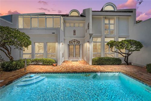 8363-8363 Baytree Dr, Vero Beach, FL, 32963-4229 | Card Image