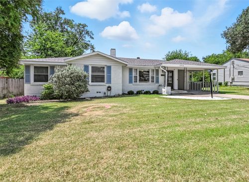3216 Marys Ln, Fort Worth, TX, 76116-4328 | Card Image