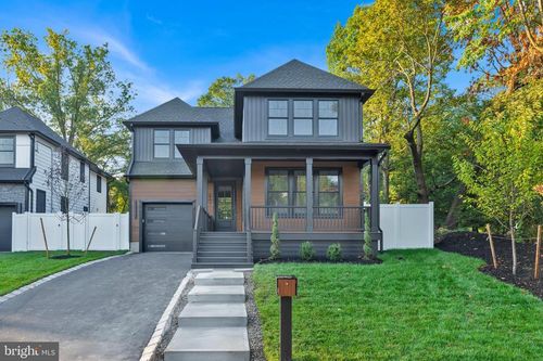 243 High St, Metuchen, NJ, 08840-2235 | Card Image