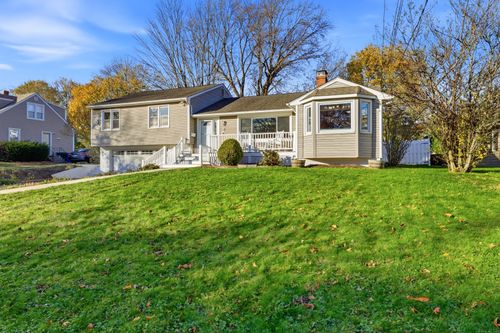 72 Three Acre Rd, Groton, CT, 06340-5838 | Card Image