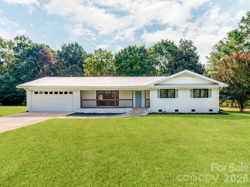 24-28-3072 Bethany St, Claremont, NC, 28610-9520 | Card Image