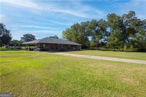 81 County Road 17, Tuskegee, AL, 36083-3333 | Card Image