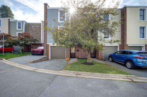 5551 Sentinal Sq, Halifax, NS, B3K4A8 | Card Image