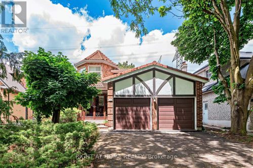 10 Parklawn Crescent, Markham (Thornlea), ON, L3T6X1 | Card Image