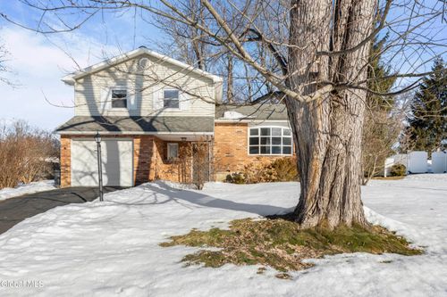 53 Fairlawn Dr, Latham, NY, 12110-1619 | Card Image