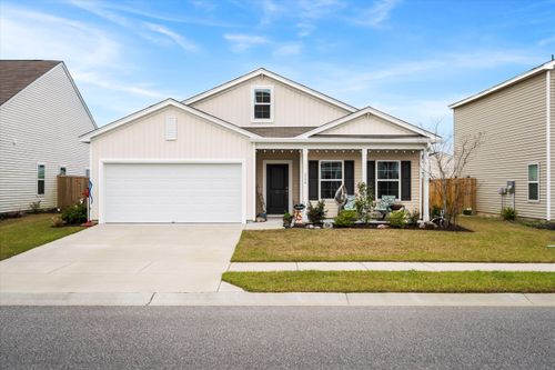 226 Clydesdale Cir, Summerville, SC, 29486-7894 | Card Image