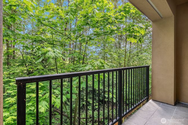 APT-106 - 12439 Ne Totem Lake Way, Condo with 1 bedrooms, 2 bathrooms and 2 parking in Kirkland WA | Image 21