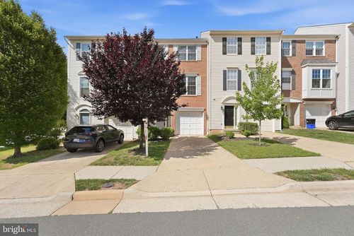 45542 Reading Ter, STERLING, VA, 20166-3052 | Card Image