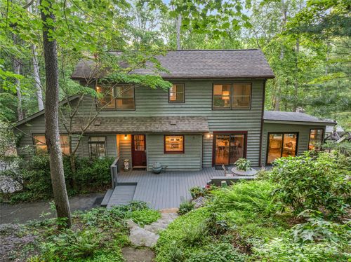 8 Cricket Ln, Asheville, NC, 28804-1801 | Card Image