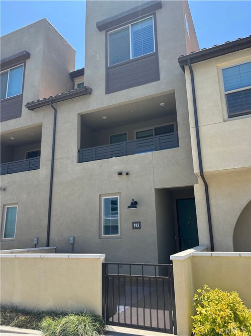 192 Juniper Dr, Rancho Mission Viejo, CA, 92694-1640 | Card Image