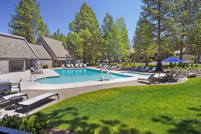 pool | Image 27