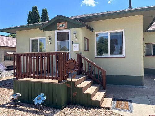 1214 N 1st St, Montrose, CO, 81401-3717 | Card Image