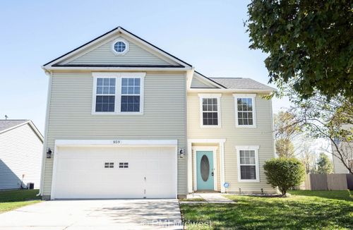 859 Runnymede Dr, Greenfield, IN, 46140-7179 | Card Image