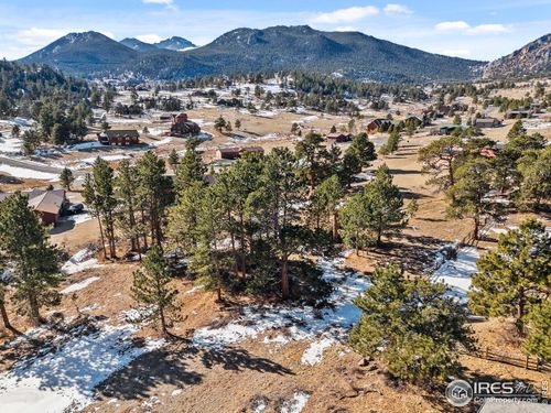 405 Pawnee Dr, Estes Park, CO, 80517 | Card Image