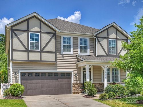 19214 Hawk Haven Ln, Charlotte, NC, 28278-7018 | Card Image