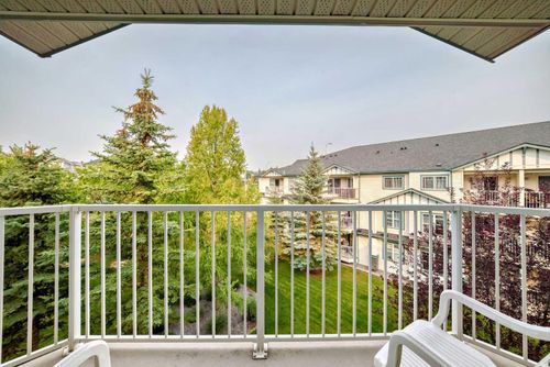 304-7 Somervale View Sw, Calgary, AB, T2Y4A9 | Card Image