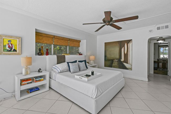 APT-112 - 2780 S Ocean Blvd, Condo with 2 bedrooms, 2 bathrooms and null parking in Palm Beach FL | Image 14