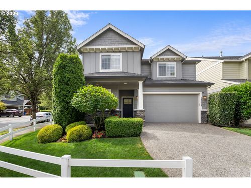 19329 Se 14th Way, Camas, WA, 98607-8662 | Card Image