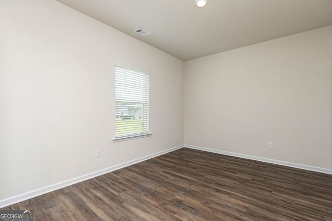 288 Oliver Dr, House other with 5 bedrooms, 3 bathrooms and null parking in Locust Grove GA | Image 4