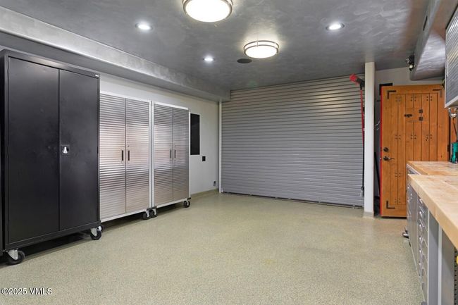 Downstairs Work Garage | Image 19