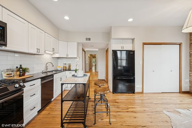 APT-3N - 5055 N Sheridan Rd, Condo with 2 bedrooms, 2 bathrooms and 1 parking in Chicago IL | Image 16
