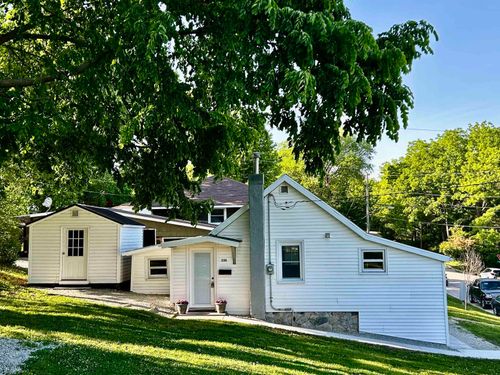 508 Plum St, Decorah, IA, 52101-2213 | Card Image