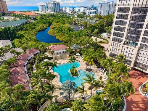 20042005-8787 Bay Colony Dr, NAPLES, FL, 34108-0779 | Card Image
