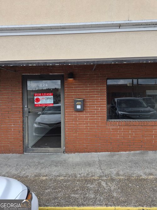 124 S Monroe St, Dublin, GA, 31021-5234 | Card Image