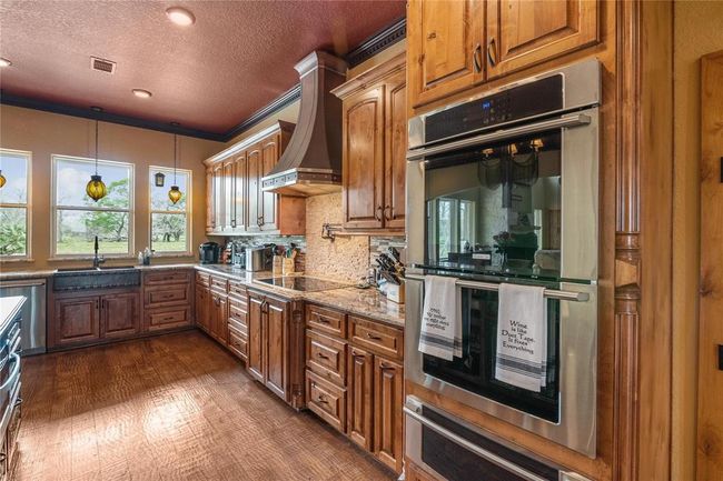 9474 Fm 524 Rd, Home with 5 bedrooms, 5 bathrooms and 3 parking in Sweeny TX | Image 20
