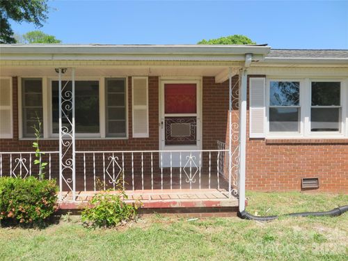 2406 Easton Dr, Shelby, NC, 28152-9088 | Card Image