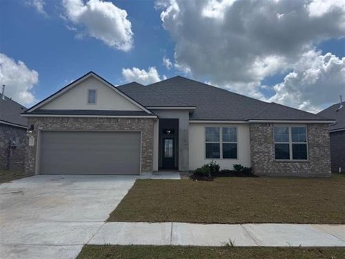 4673 E Ridge Rd, Lake Charles, LA, 70607-4333 | Card Image