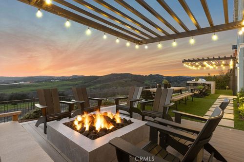 663 Longhorn Way, Rancho Mission Viejo, CA, 92694-1671 | Card Image