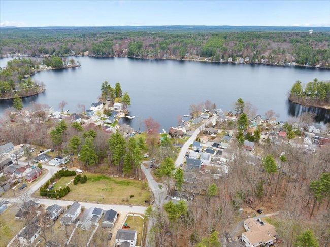 70 Broadway, House other with 2 bedrooms, 1 bathrooms and null parking in Amherst NH | Image 4