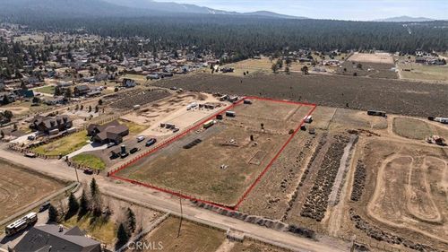 735 Cypress Ln, Big Bear City, CA, 92314-8916 | Card Image