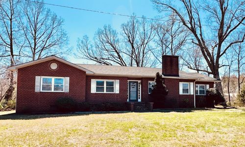 751 Bethany Church Rd, Forest City, NC, 28043-8105 | Card Image