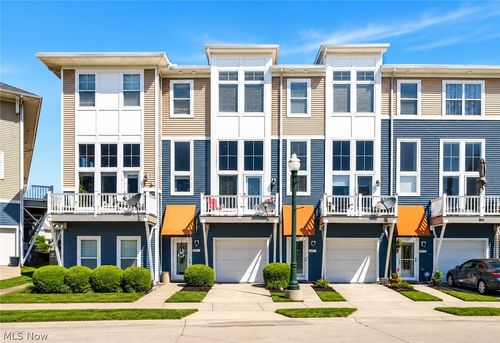 361 Freshwater Drive, Lorain, OH, 44052 | Card Image