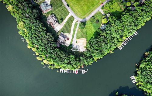 694 Eagle Point Dr, Austin, KY, 42123-9236 | Card Image