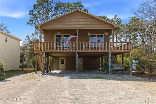 169 Nw 2nd St, Oak Island, NC, 28465-6806 | Card Image