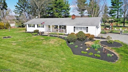 106 Boss Rd, Stockton, NJ, 08559-1422 | Card Image
