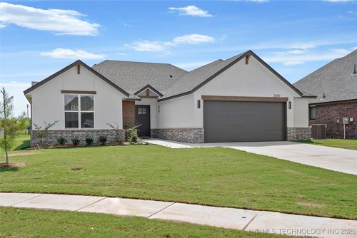 23070 E 106th Pl S, Broken Arrow, OK, 74014-6372 | Card Image