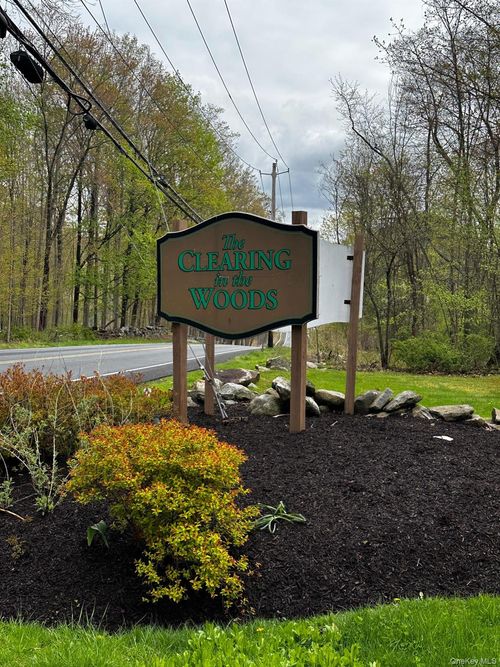 110 Drew Lane, Carmel, NY, 10512 | Card Image