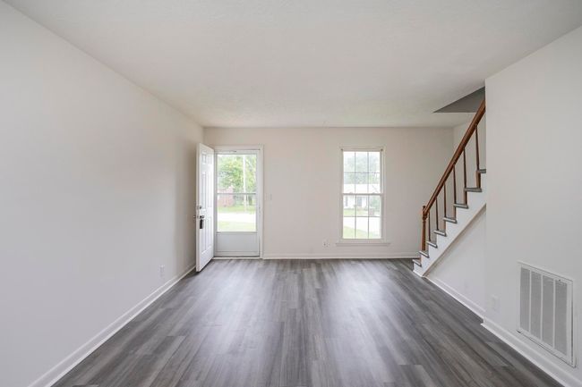 1517 Meadow Bend Dr, Townhouse with 2 bedrooms, 2 bathrooms and null parking in Madison TN | Image 4
